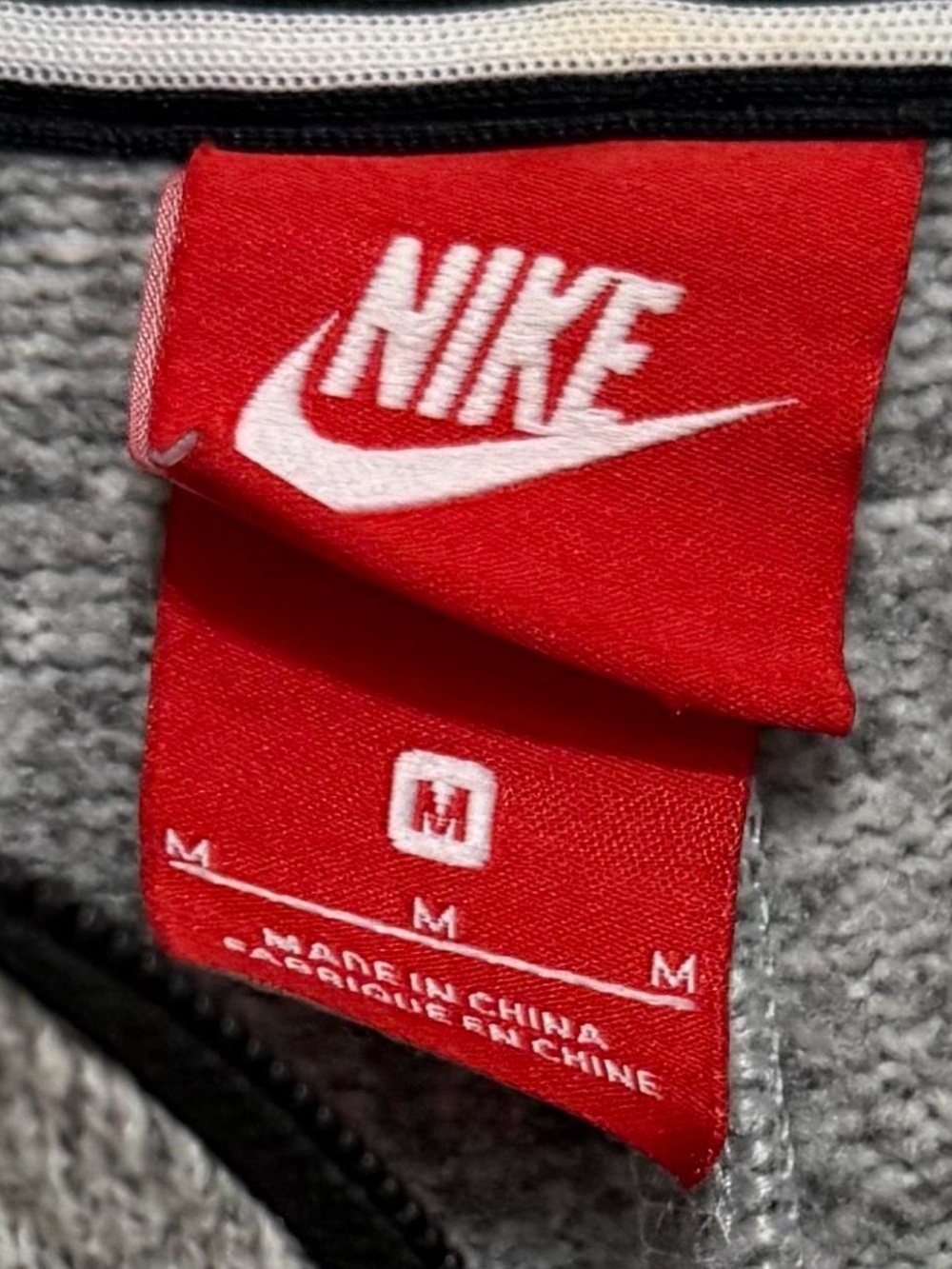 Nike Women's Grey Full-Zip Fleece Jacket - Picture 4 of 6